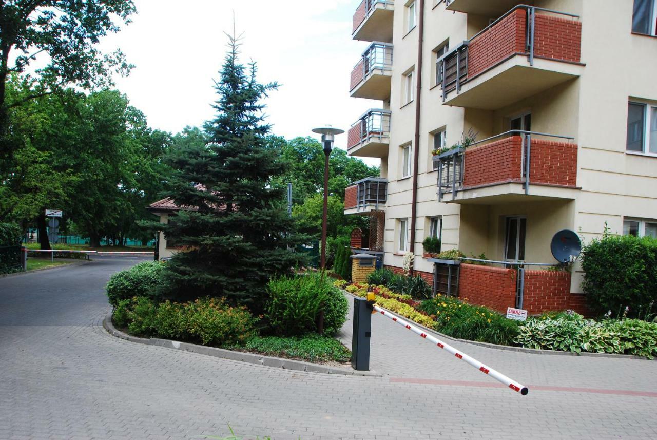 Kasztanowa Apartament Warsaw Ngoại thất bức ảnh